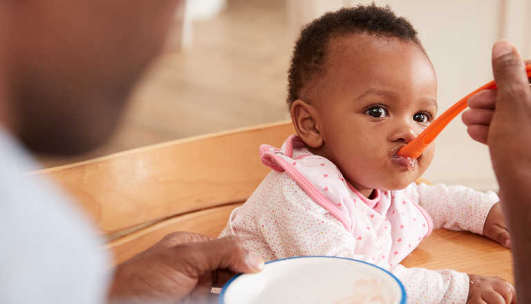 Chegou a hora da introdução alimentar? Veja dicas.